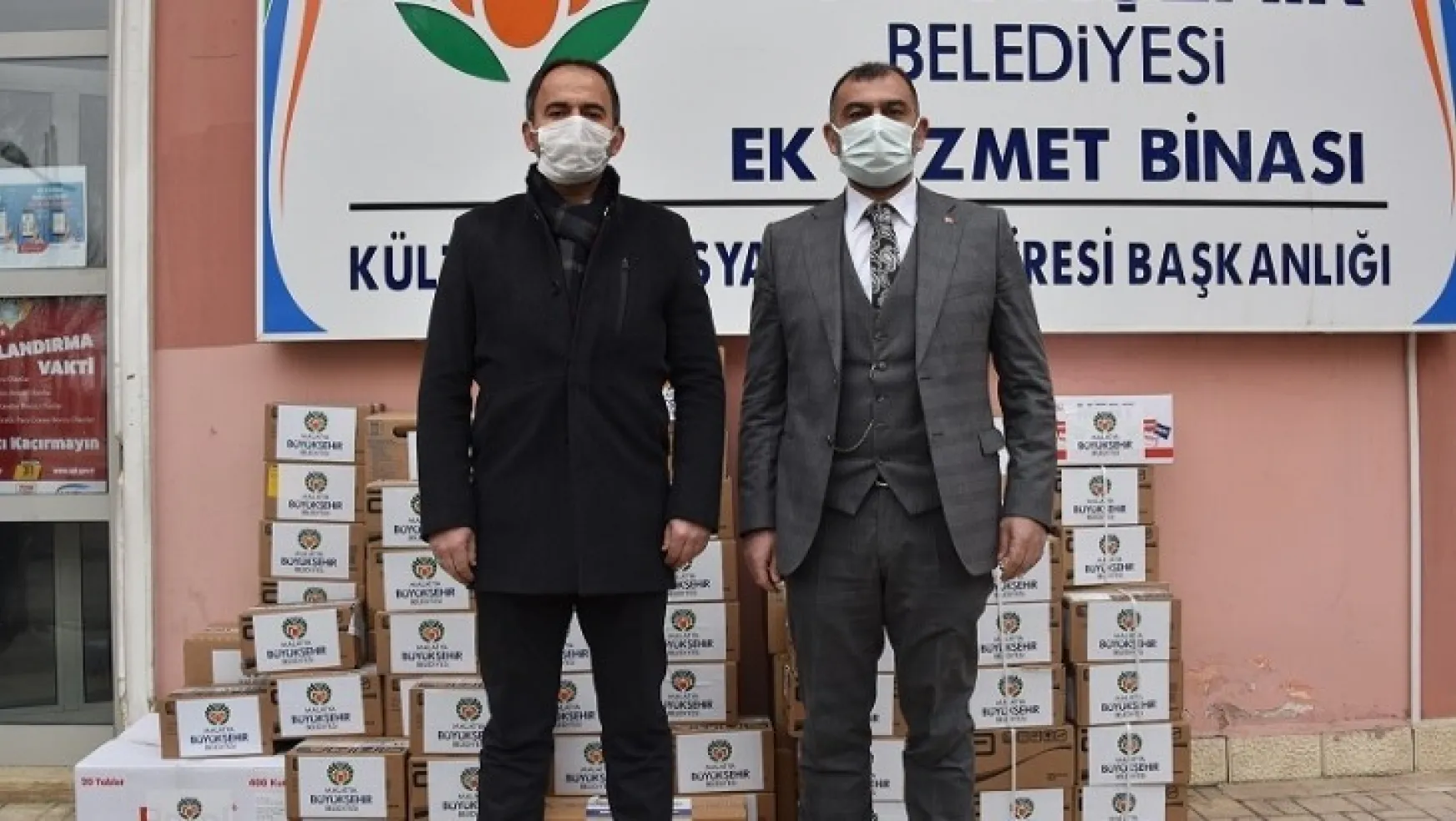 Büyükşehir Belediyesi Bayır Bucak Türkmenleri'ne destek