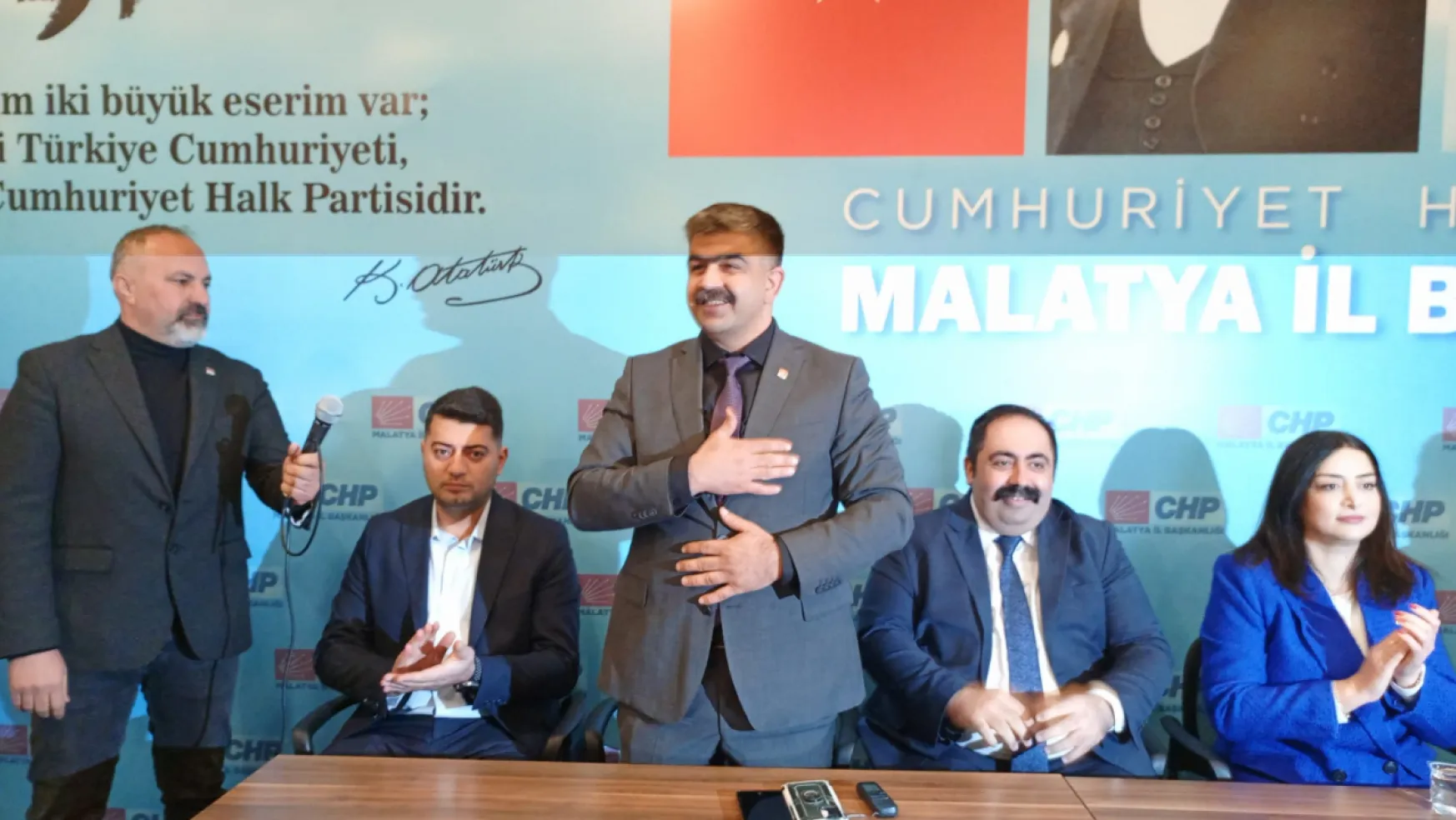 CHP Battalgazi İlçesi belediye başkan adayı Ali Karakuş'u tanıttı