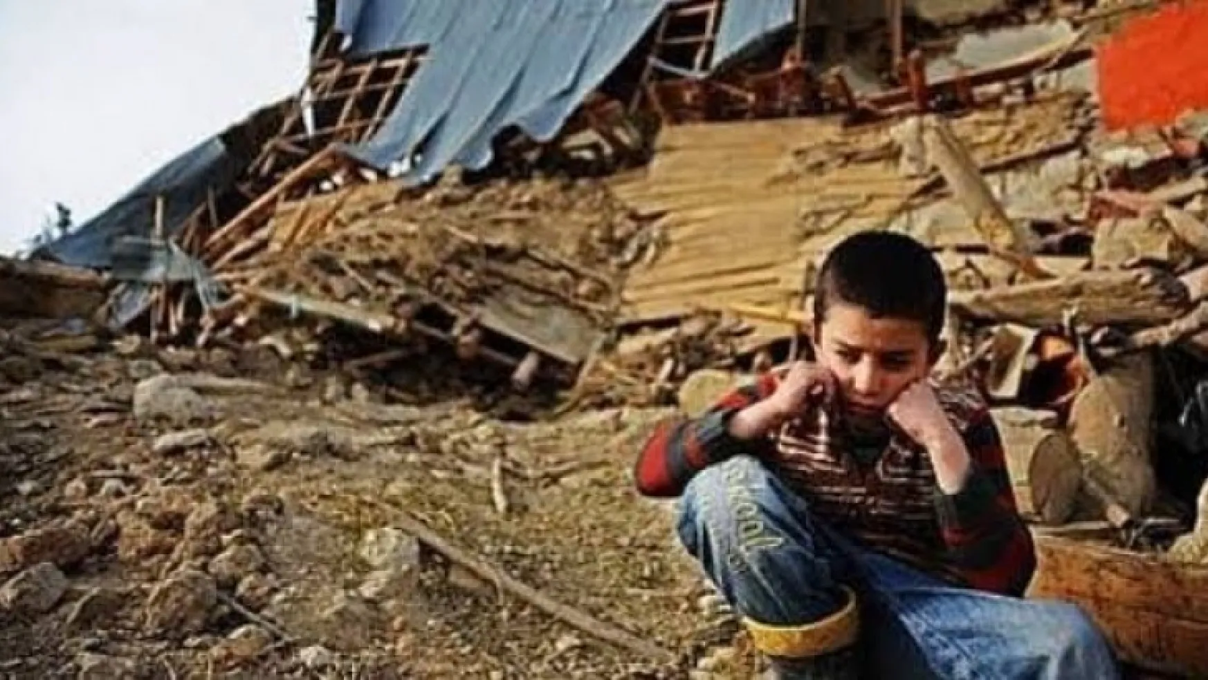 Çocuklar depremin yaratacağı travmayla nasıl başa çıkar