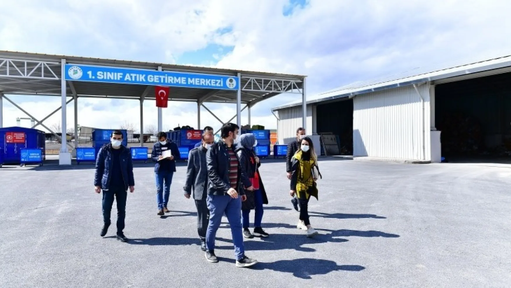 Diyarbakır Kayapınar Belediyesi, Yeşilyurt Belediyesi Ambalaj Atığı Toplama Ayırma Tesisini İnceledi