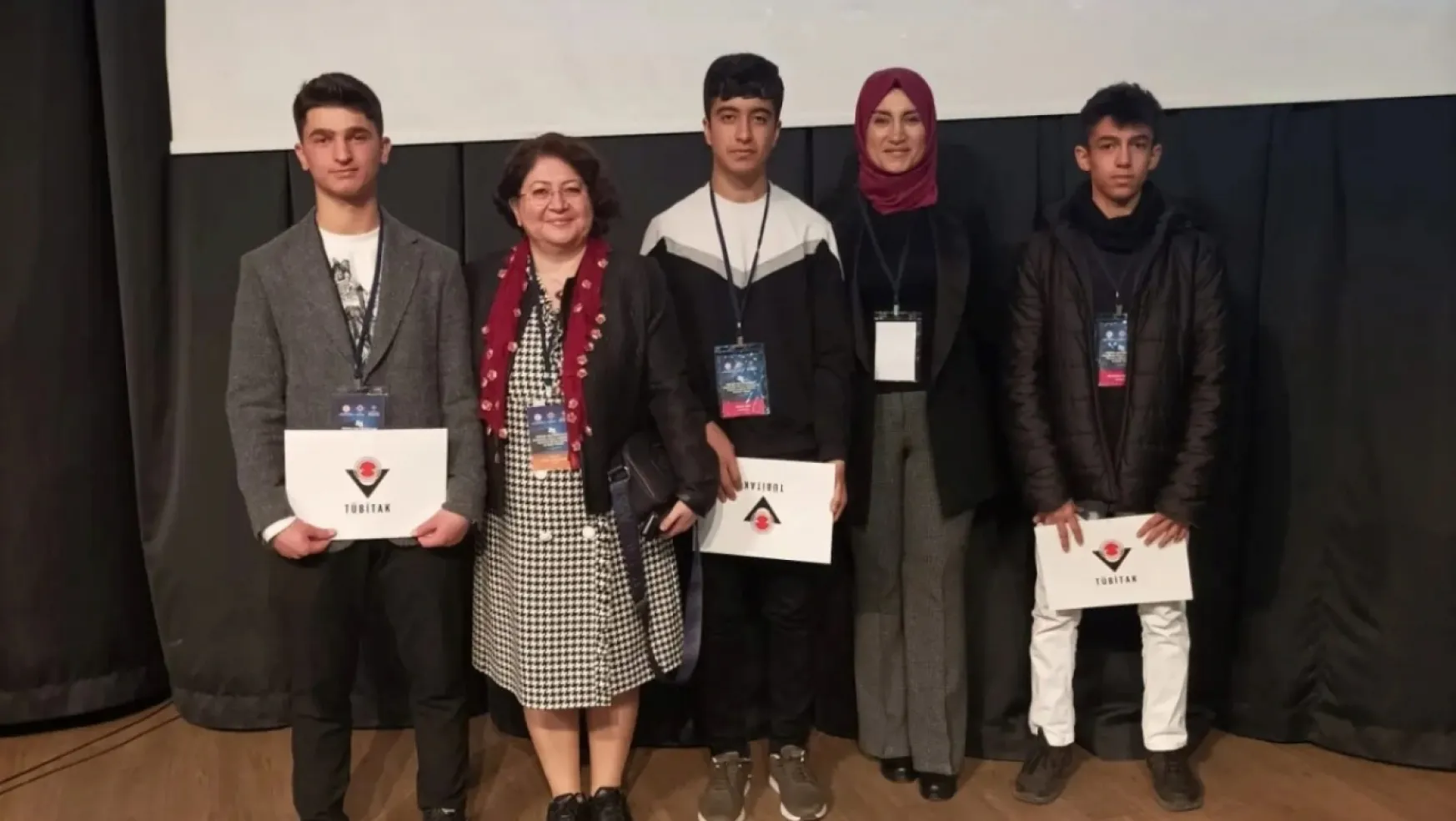 Ebu Sadık Anadolu İmam Hatip Lisesi Malatya Bölge Yarışması'nda birinci oldu