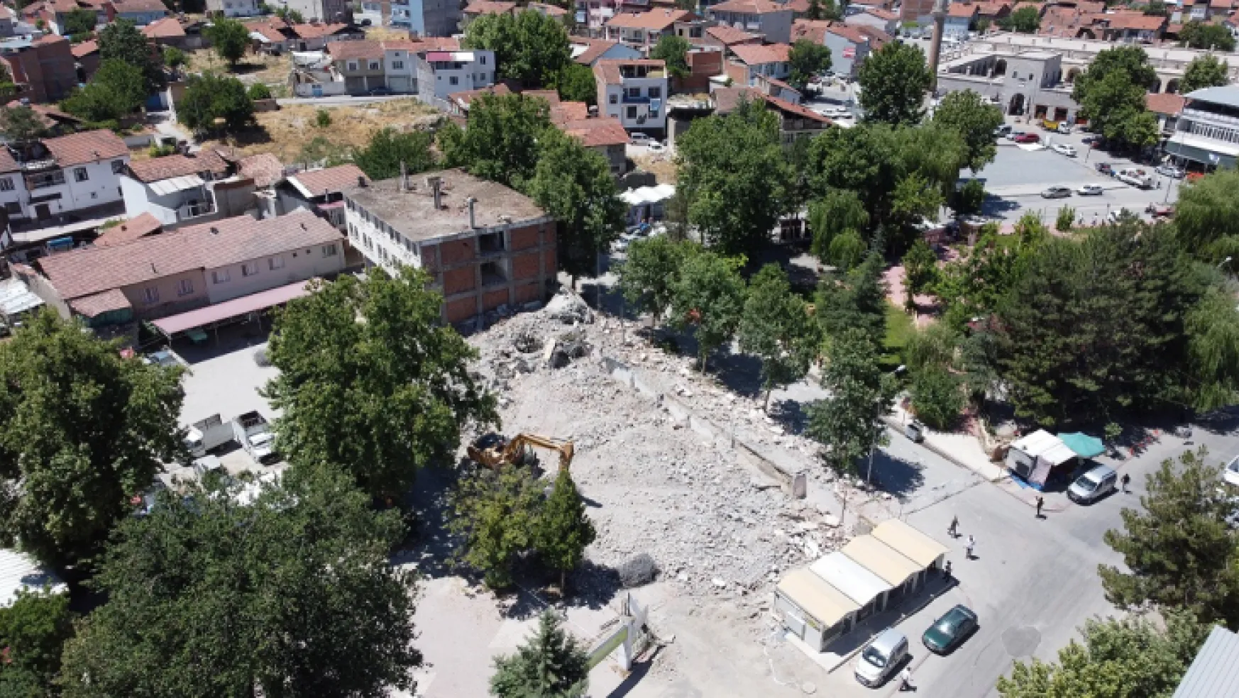Eskimalatya'daki Eski Kaymakamlık Binasının Yıkımına Başlandı