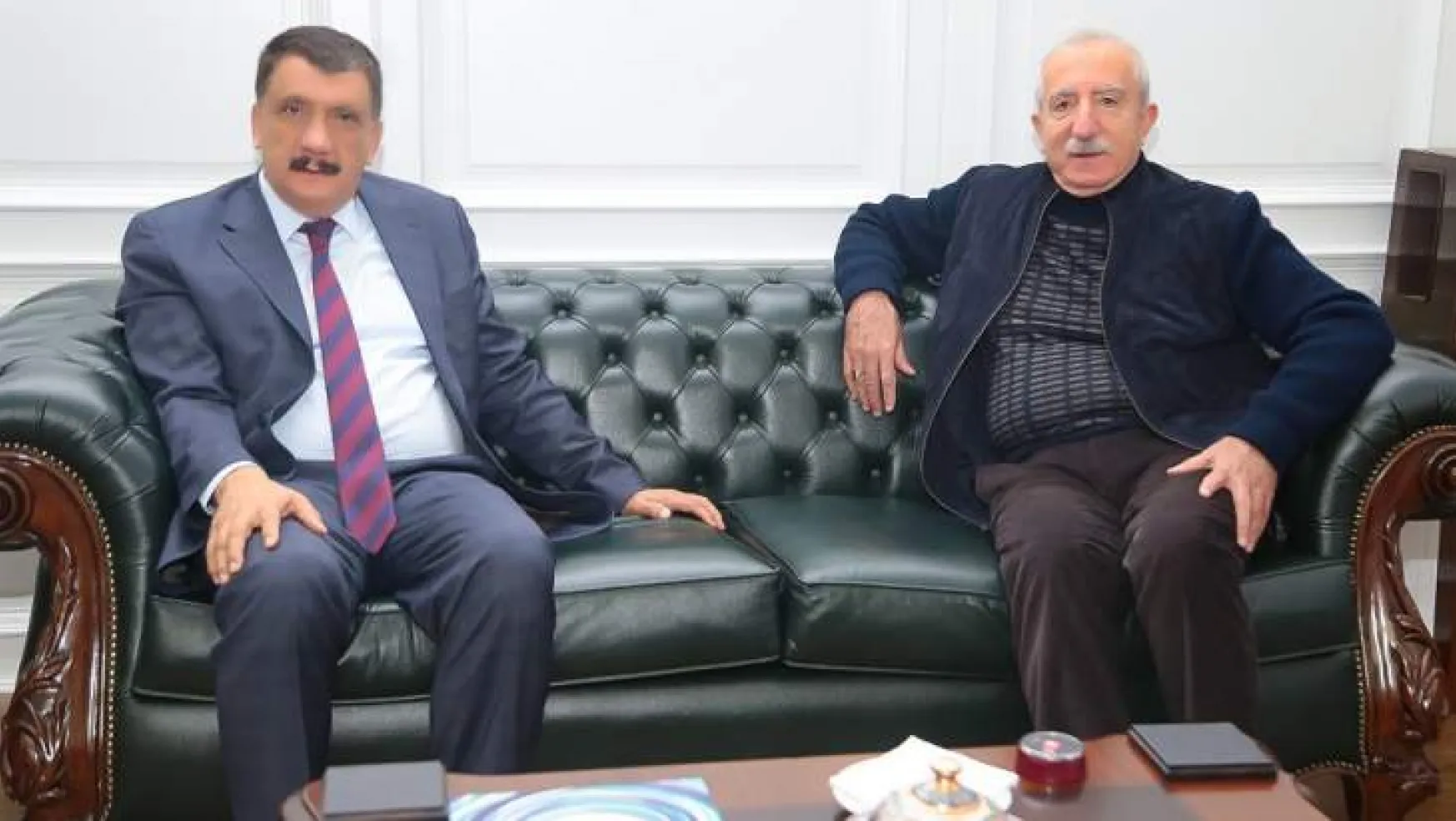 AK Parti Mardin Milletvekili Miroğlu, Başkan Gürkan'ı Ziyaret Etti