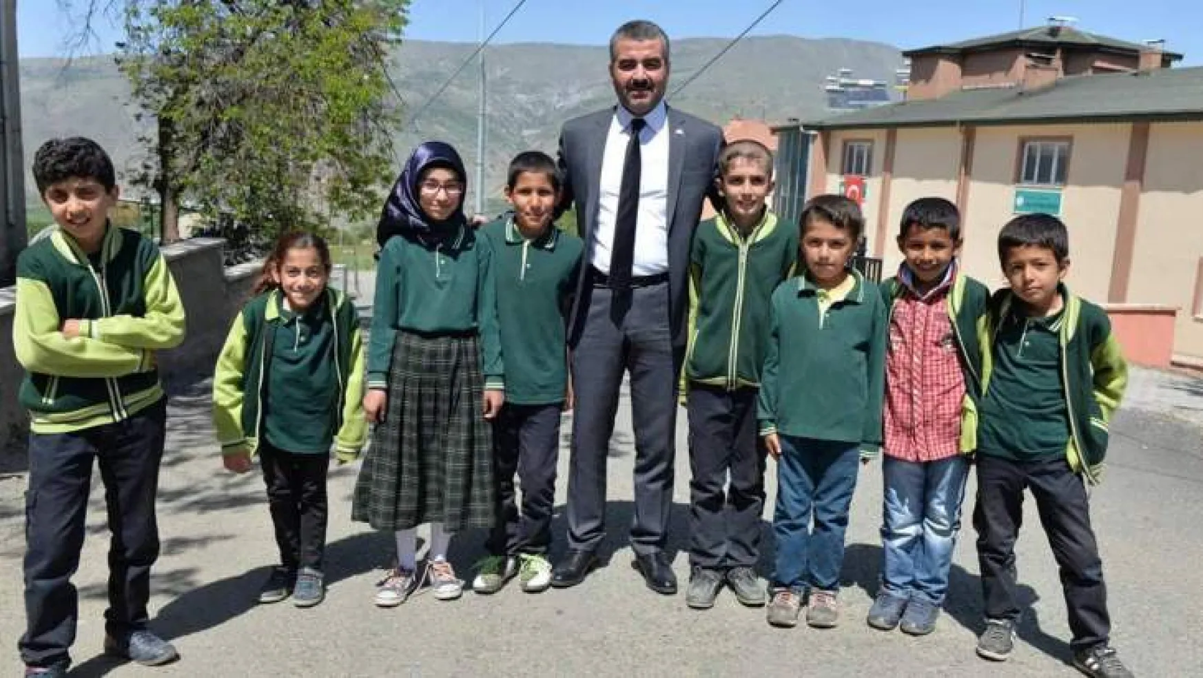 Başkan Avşar, 'Tüm Öğrencilerimize İyi Tatiller'