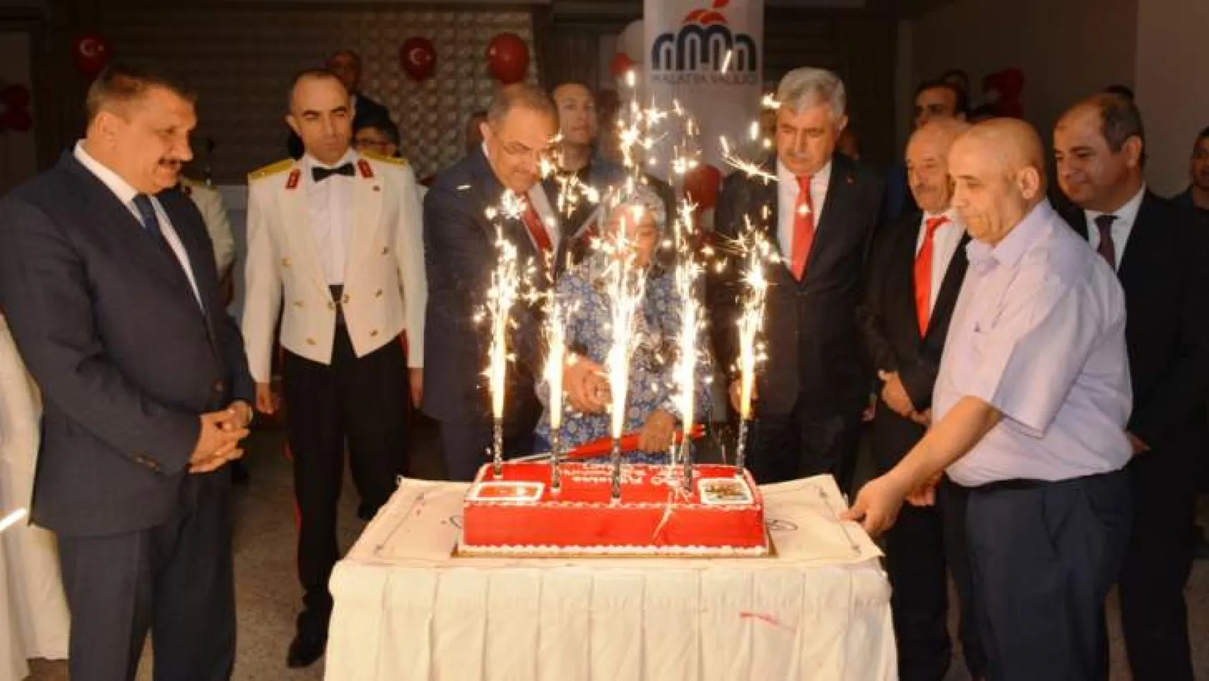 Malatya'da 30 Ağustos Zafer Bayramı Resepsiyonu Düzenlendi