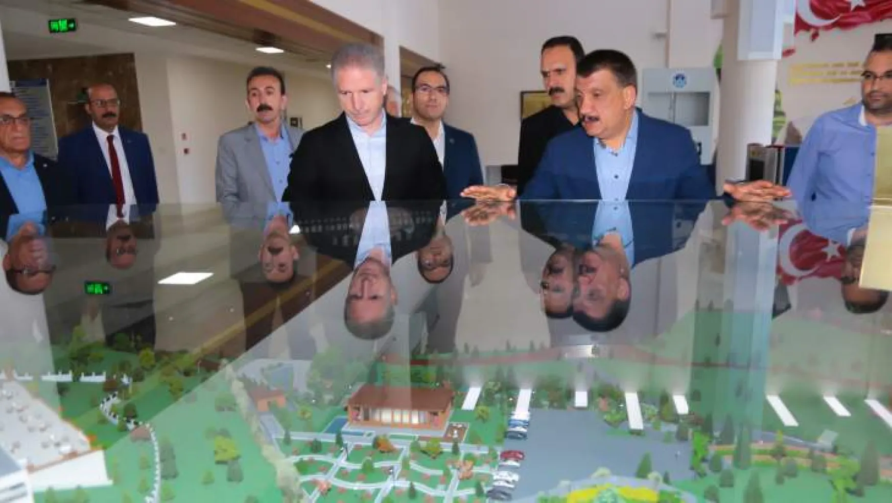 Sivas Valisi Gül, Başkan Gürkan'ı Ziyaret Etti