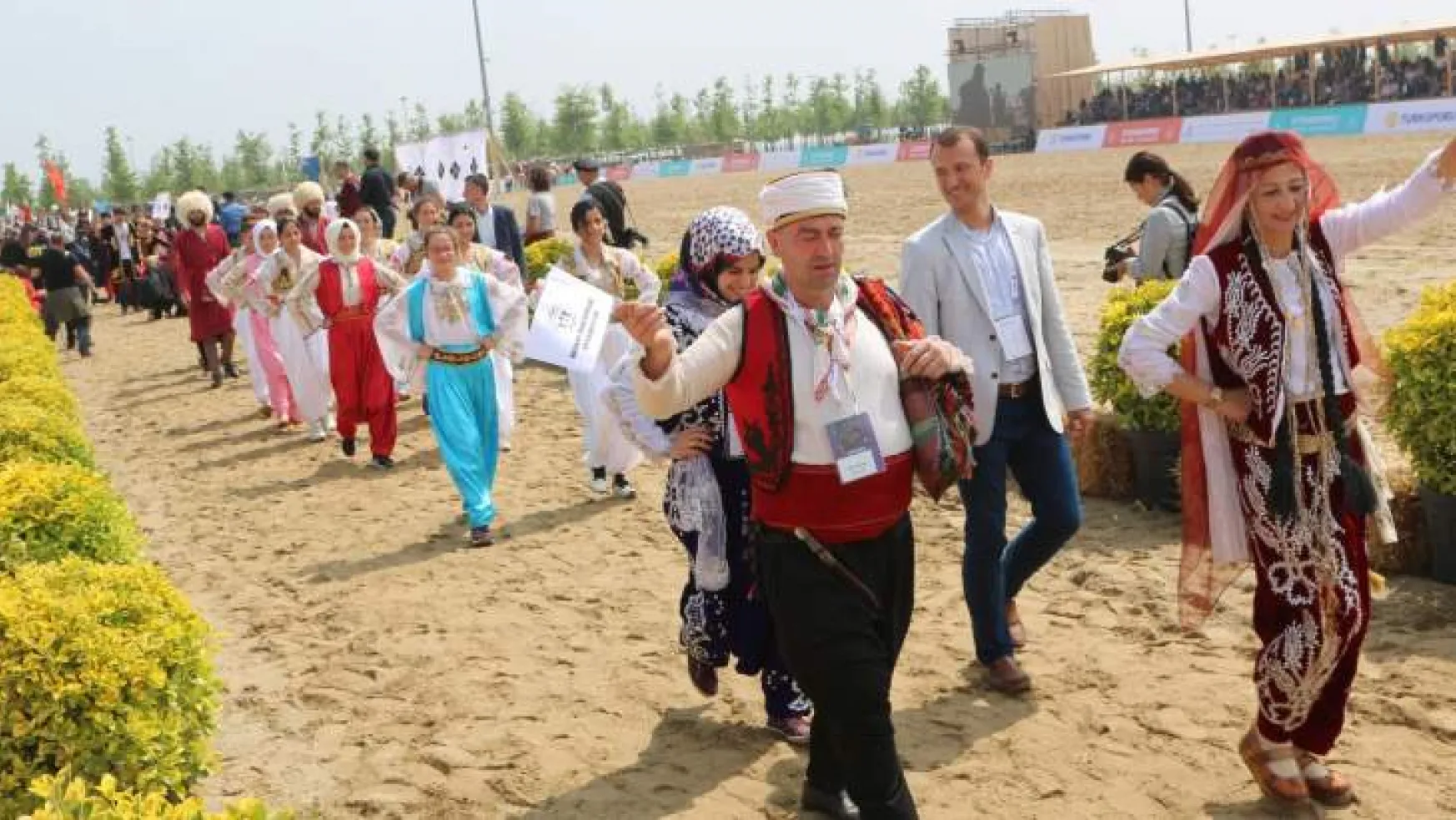 Elazığ Belediyesi 3. Etnospor Kültür Festivali'nde