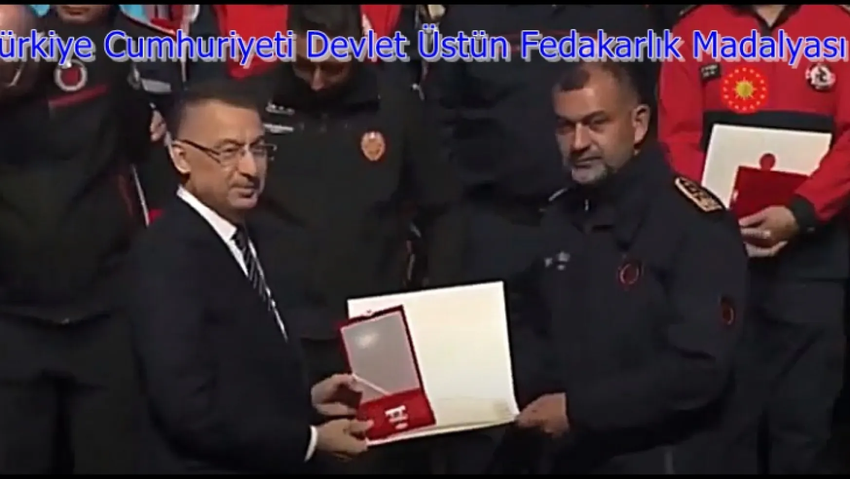 İtfaiye Daire Başkanı Katipoğlu'na Türkiye Cumhuriyeti Devlet Üstün Fedakarlık Madalyası ve Nişanı