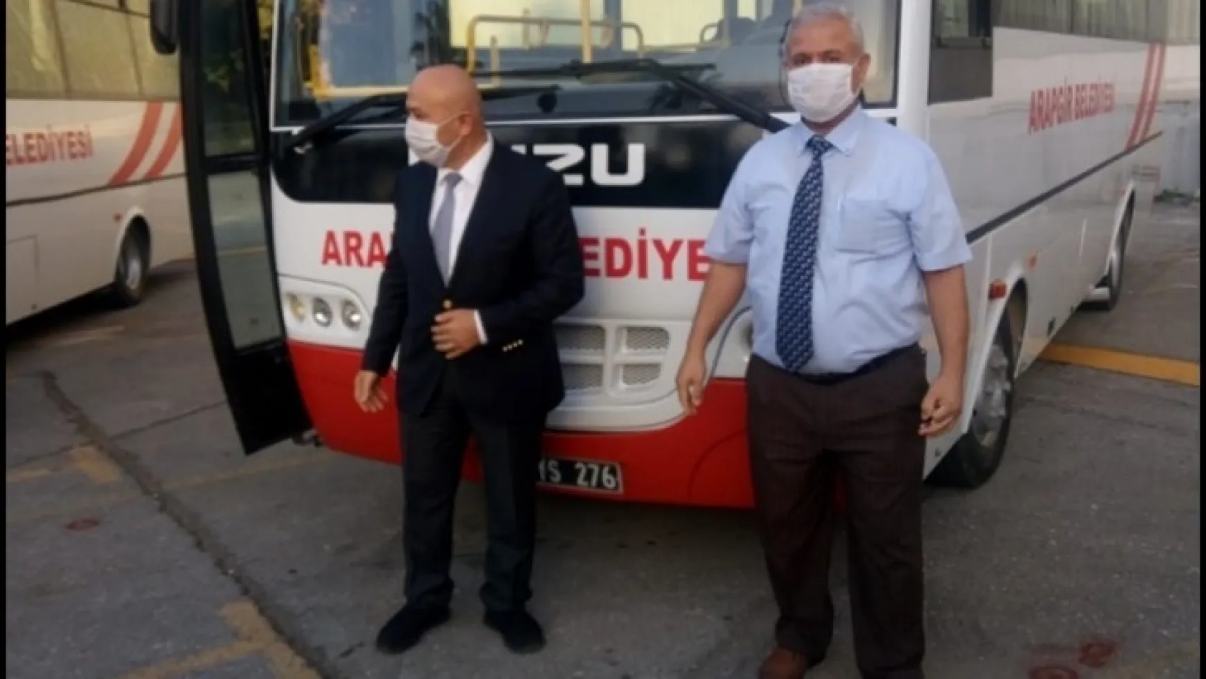 İzmir Büyükşehir Belediyesi Arapgire Otobüs Hibe Etti