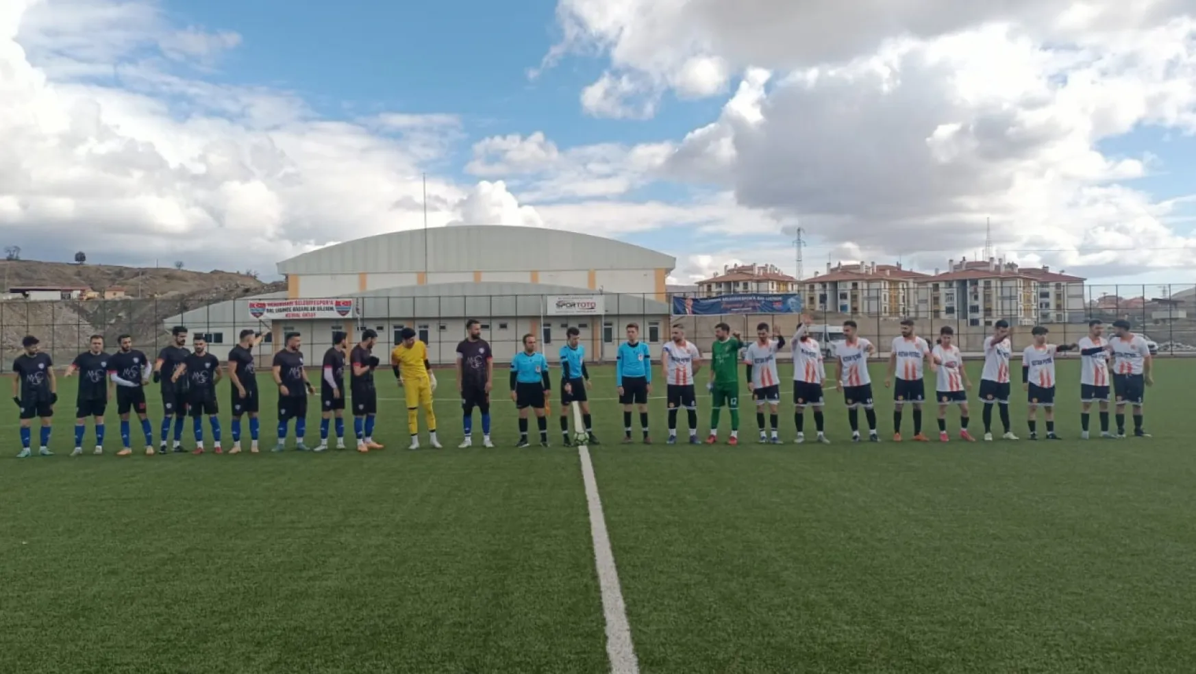 Malatya 1. Amatör Küme Futbol Ligi A- B Grubu Maçlarına Devam Edildi.