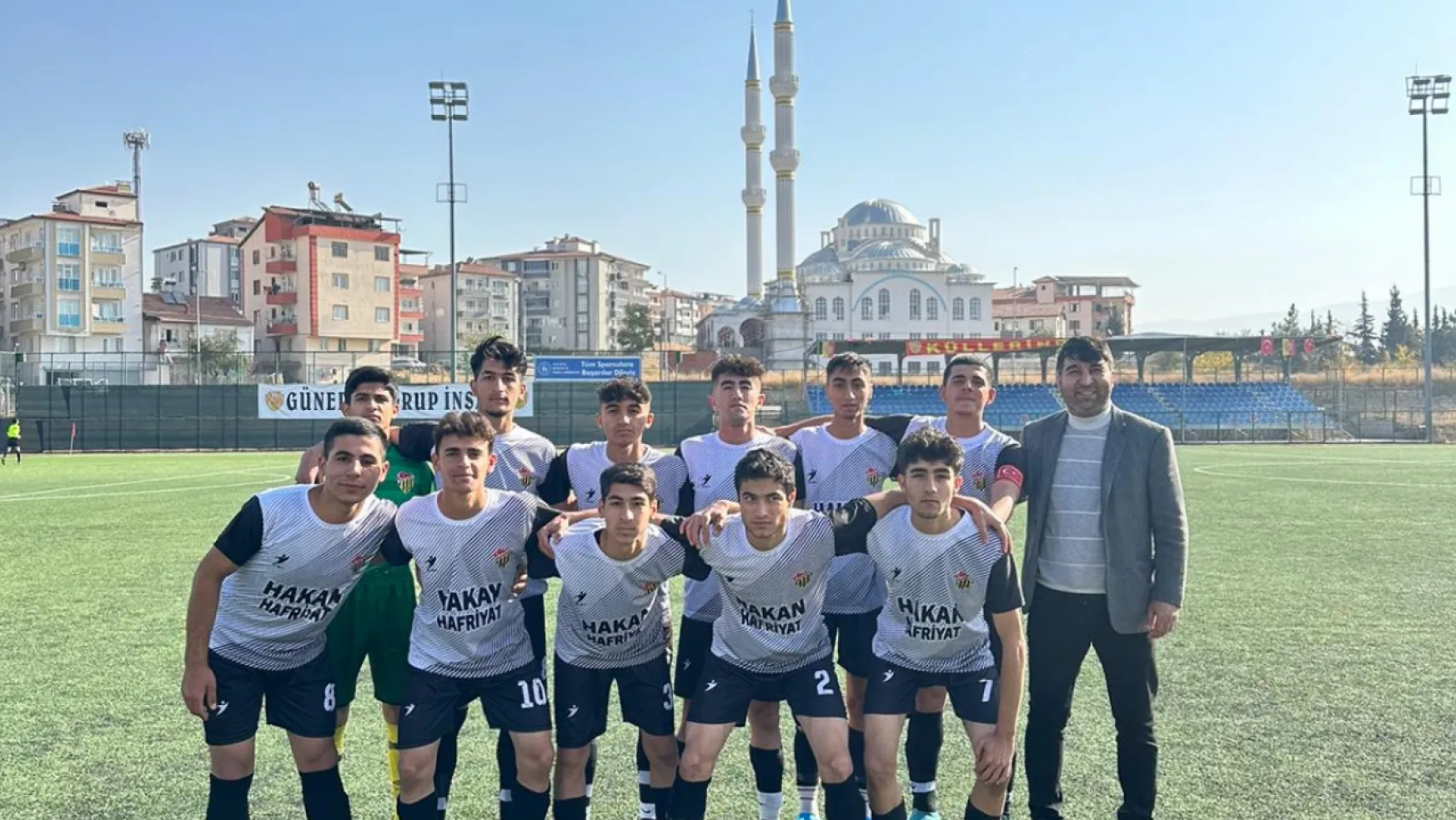 Malatya Adil Türk U 18 Gençler Amatör Futbol Ligi 9 Hafta Karşılaşmaları Oynandı...