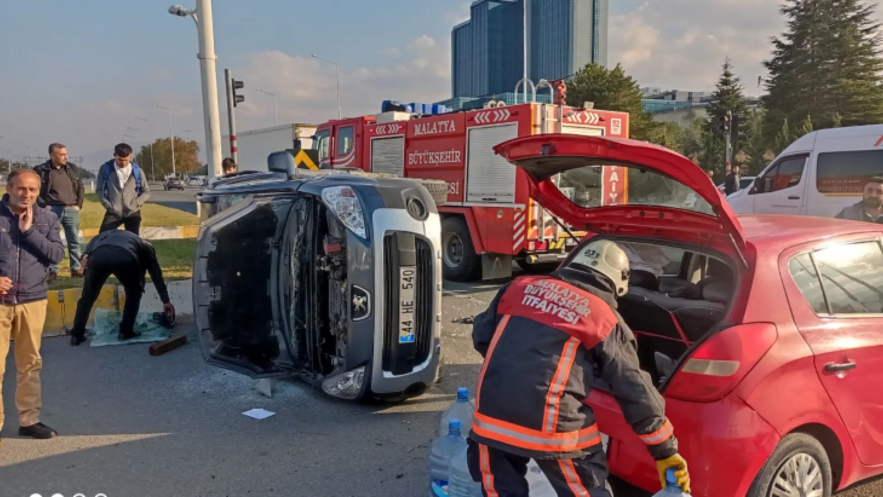 Malatya Bulgurlu Mahallesinde Trafik Kazası