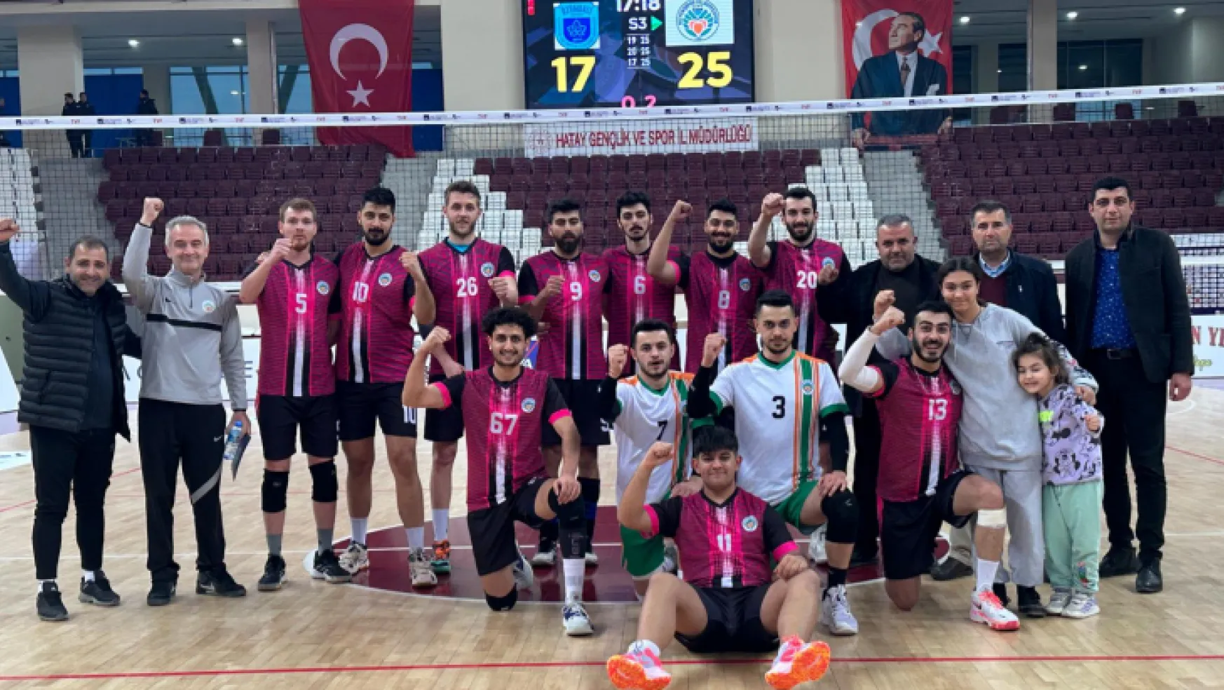 Malatya Büyükşehir Belediye Voleybol Takımı 3 Hatay Üzümdalı Gençlik Spor 0