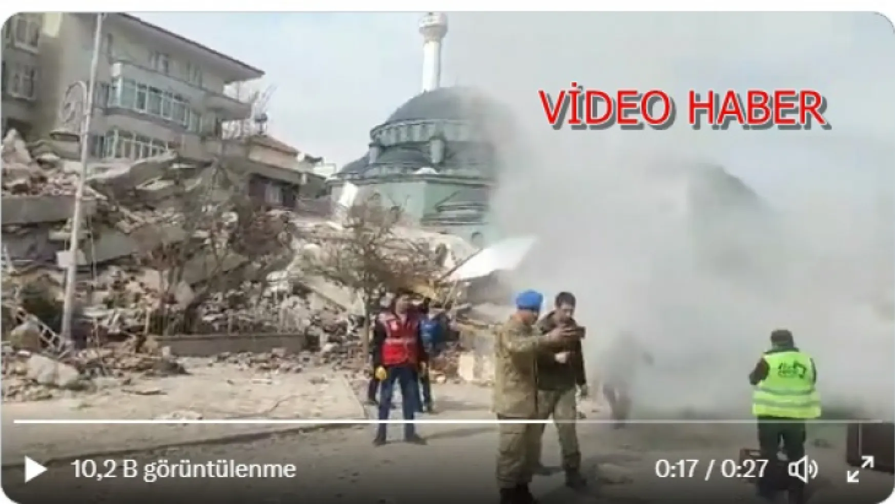Malatya'da 5.6'lık depremde ağır hasarlı binalar yıkıldı