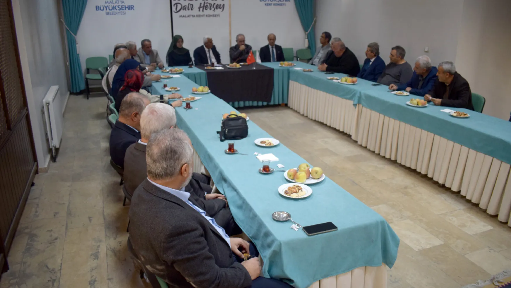 Malatya Kent Konseyi Şehir Gönüllüleri Meclisi'nden İsrail Ürünleri Yerine Yerli Ürünlere Destek Çağrısı