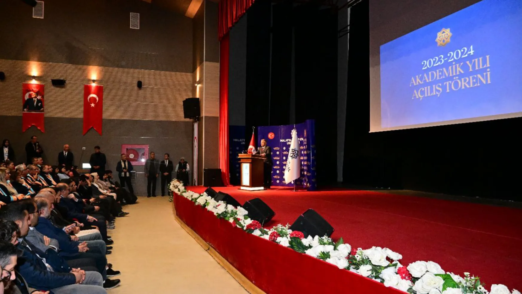Malatya Turgut Özal Üniversitesi 2023-2024 Akademik Yılı Açılış Töreni Gerçekleştirildi