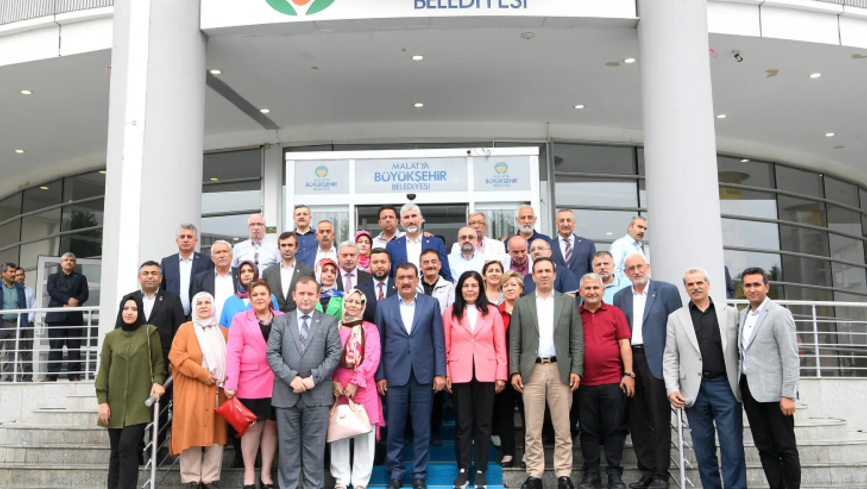 Mastöb Ve Tüm İstanbul Muhtar Dernekleri Federasyonu'ndan Başkan Gürkan'a Ziyaret