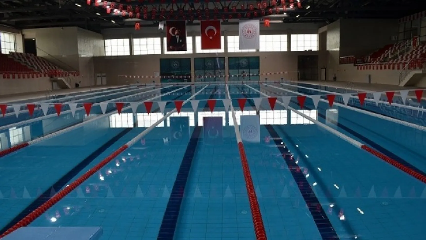 Tam Olimpik Kapalı Yüzme Havuzu Tamamlandı