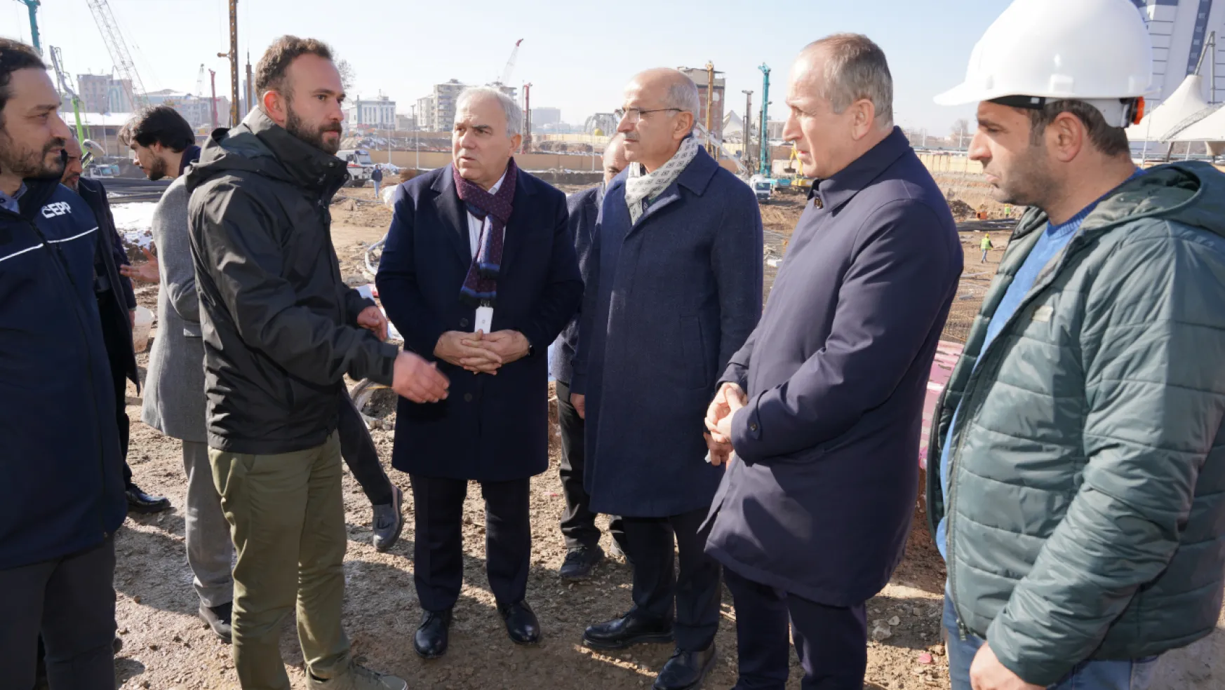 TOKİ Başkanı Ömer Bulut, Fatih Belediye Başkanı Ergün Turan'dan Sami Er'e Destek Ziyareti