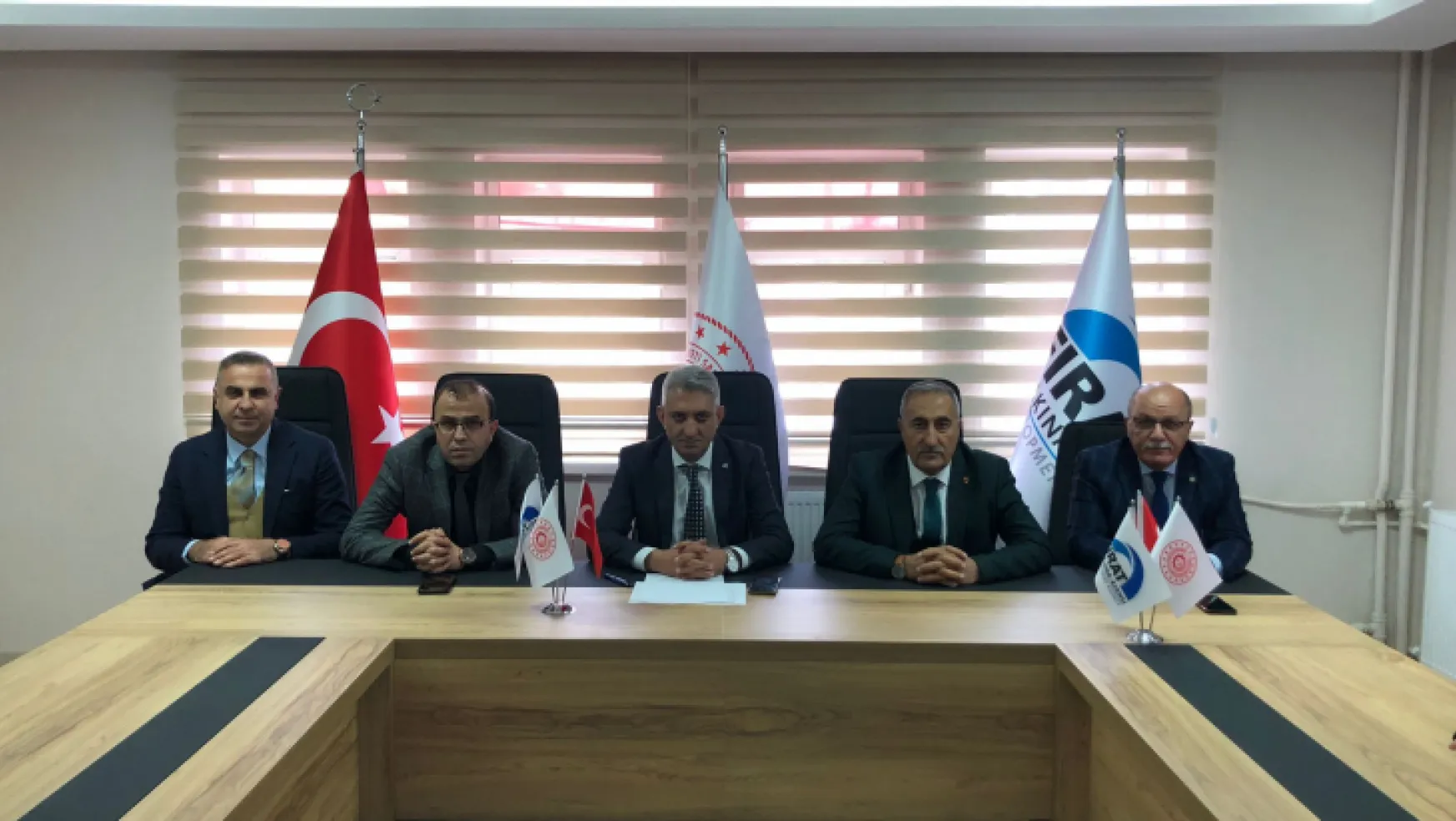 Tunceli'de Turizm Yönetişim Ağı İstişare Toplantısı Düzenlendi