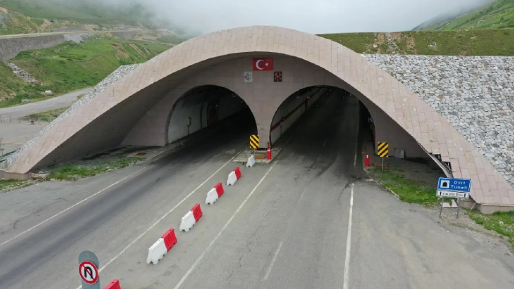 Ulaştırma ve Altyapı Bakanlığı, Ovit Tüneli ile ilgili yazılı açıklama yaptı.