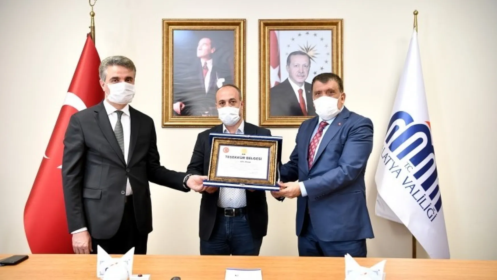 Vali Baruş Ve Başkan Gürkan'dan Maske Üreten Firmalara Teşekkür