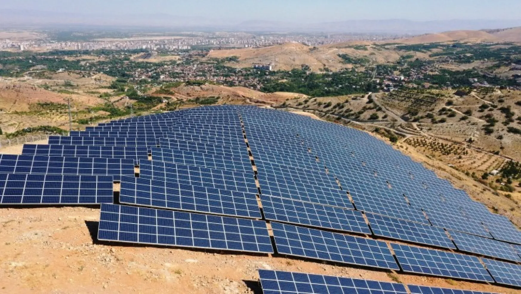 Yeşilyurt Belediyesi, 4 Milyon 466 Bin Tl.'Lik Güneş Enerji Santralini Yeşilyurt'a Kazandırdı