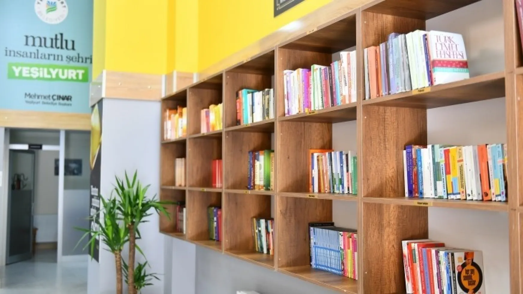 Yeşilyurt Belediyesi Çukurdere Kitap Kafe, Yoğun İlgi Görmeye Devam Ediyor