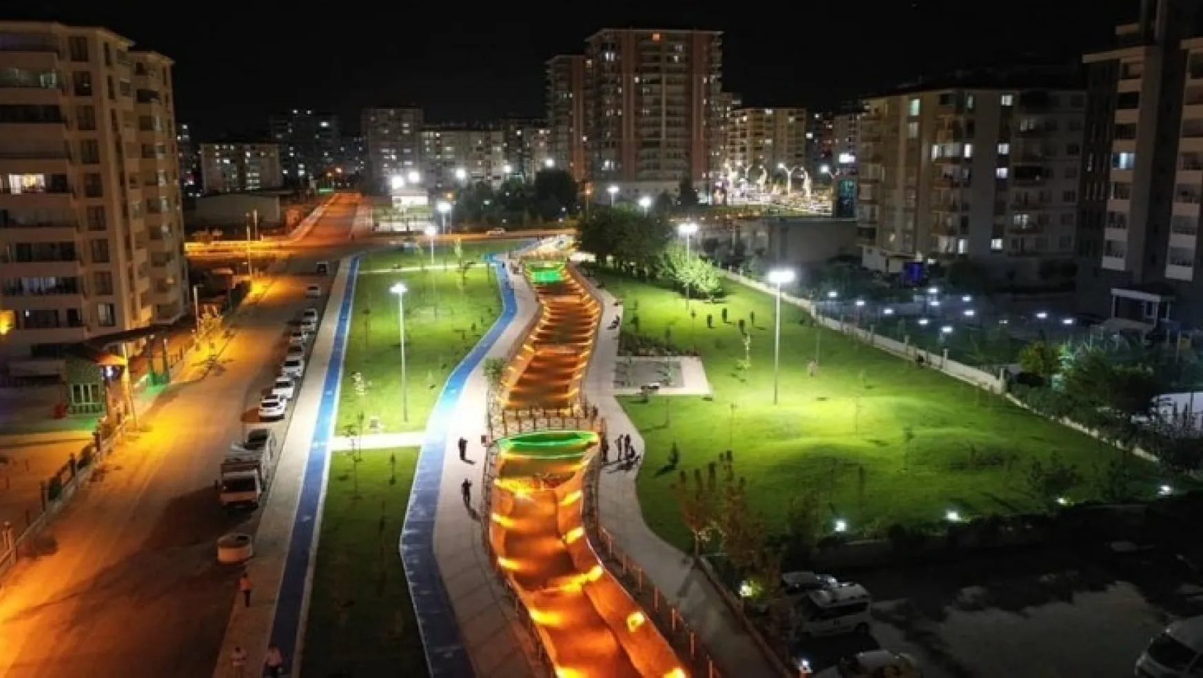 Yeşilyurt Belediyesi Tecde Altın Park, Muhteşem Görüntüsüyle Hizmete Girdi