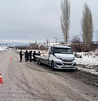 Malatya-Adıyaman Yolunda İlginç Kaza: Kuşlara Çarpmamak İsteyen Sürücü Takla Attı