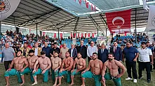 Darende'de Er Meydanının Başpehlivanı Feyzullah Aktürk Oldu