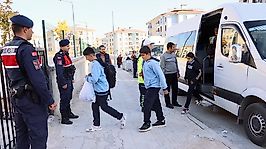 Malatya'da Okul Çevrelerine Sıkı Denetim: 704 Personel Görev Aldı