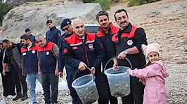 Malatya'nın Baraj ve Göletlerine 1,3 Milyon Sazan Yavrusu