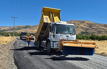 20 Kilometrelik Grup Yolunda Asfalt Çalışmaları Sürüyor