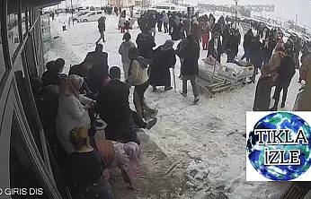 7.6'lık Depremde Hastanede Can Pazarı: Tahliye Anları Kamerada