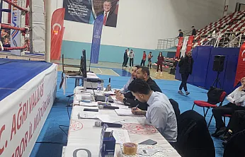 Ağrı'da MUAY THAİ Doğu Anadolu Bölge Şampiyonası Başladı