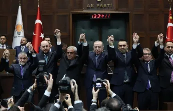 AK Parti'nin TBMM'deki Sandalye Sayısı 272'ye Yükseldi