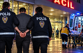Akçadağ'da Kan Donduran Olay! Eşini Silahla Ağır Yaraladı