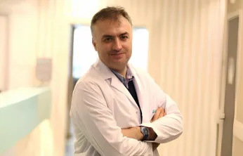 Alzheimer'da TPS tedavisi umut vadediyor