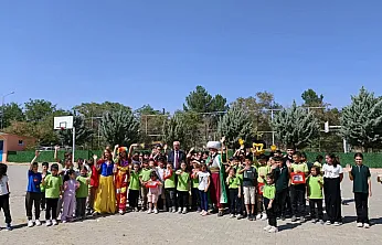 Arguvan'da Minik Öğrenciler İçin Renkli 'Okula Merhaba' Şenliği