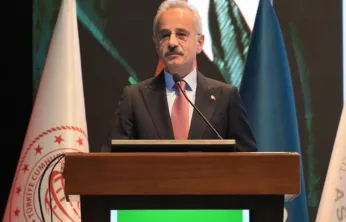 Bakan Uraloğlu: Bölünmüş yol ağımızı 30 bin kilometreye çıkardık