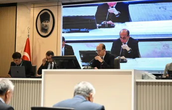 Başkan Geçit, 'İlçemizin Gelişmesi ve Kalkınması İçin 466 Adet Karar Aldık'