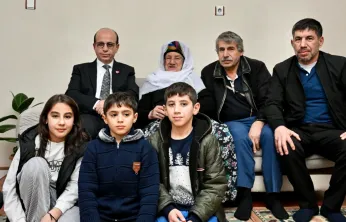 Başkan Geçit'ten Dört Kuşağın Bir Arada Yaşadığı Aileye Ziyaret!