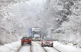 Batı Karadeniz'de Sağanak, Doğu Anadolu'da Kuvvetli Kar Bekleniyor