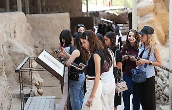 Battalgazi Belediyesinden Üniversitelilere Tarih Ve Kültür Gezisi