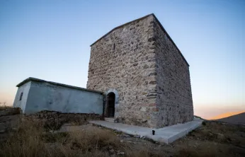 Battalgazi'nin Gizli Hazinesi: Çamurlu'daki Tarihi Kilise Dikkat Çekiyor