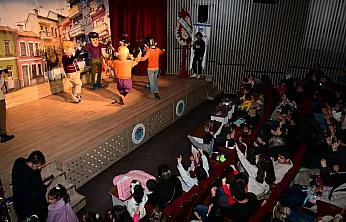 Battalgazili çocuklar ara tatilde Rafadan Tayfa ile buluştu