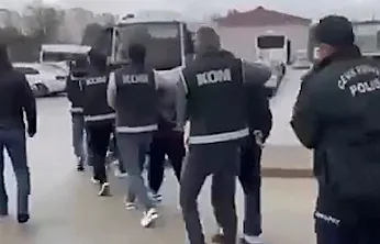 Bayğaralar Çetesine Darbe: Akrep ve Ruhsatsız Silahlar Ele Geçirildi