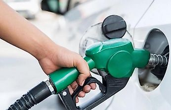 Benzine 4,30 liralık indirim bekleniyor