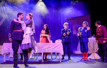 'Bu Da Geçer Ya Hu' Malatya'da Sahnelendi